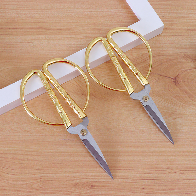 High-end stainless steel wedding scissors with dragon-phoenix design