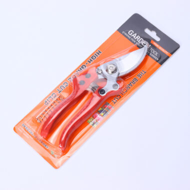 Grafting and pruning shears with non-slip handle for fruit trees
