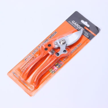Grafting and pruning shears with non-slip handle for fruit trees