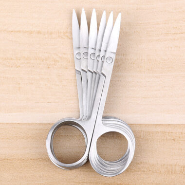 Stainless steel curved tip eyebrow and nose hair scissors