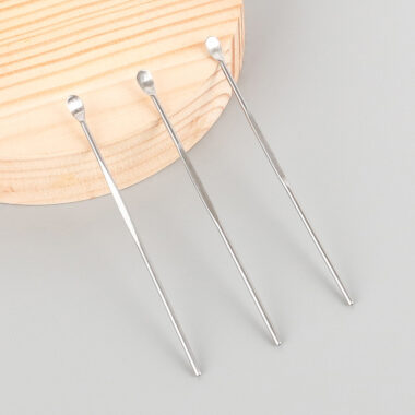 Stainless steel curved tip eyebrow and nose hair scissors